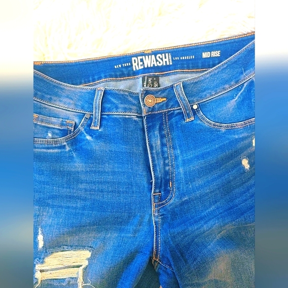 Revamped, medium washed, soft, stretchy, blue denim pants in size 5, US 8. - Picture 3 of 4